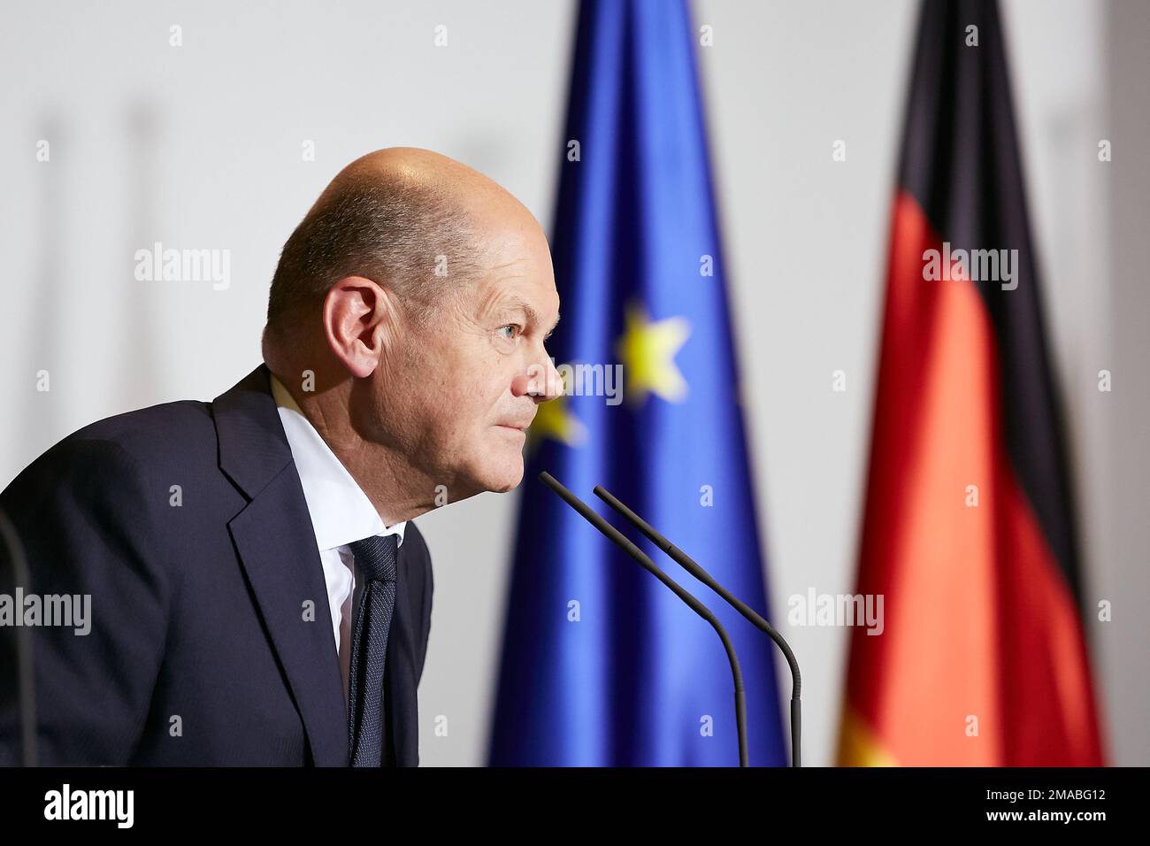 25.11.2022, Allemagne, Berlin, Berlin - Chancelier OLAF Scholz lors de la conférence de presse à l'occasion de la visite d'Elisabeth borne à la Chancellerie. Il Banque D'Images