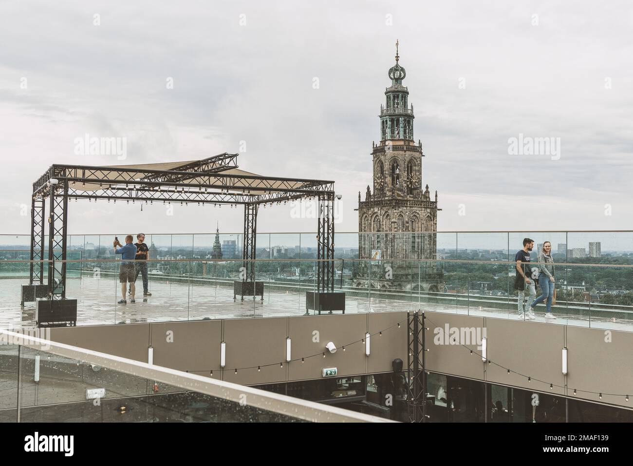 Groningen, pays-Bas - 24 juin 2022: Centre culturel du Forum à Groningen avec bibliothèque publique, cinéma et terrasse d'observation. Banque D'Images