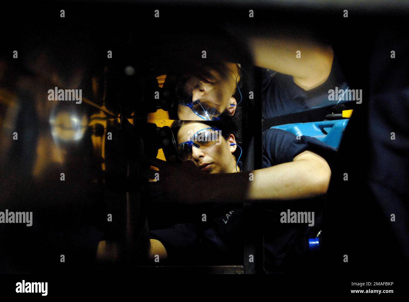 060502-N-7711S-074. Base : USS Ronald Reagan (CVN 76) Banque D'Images