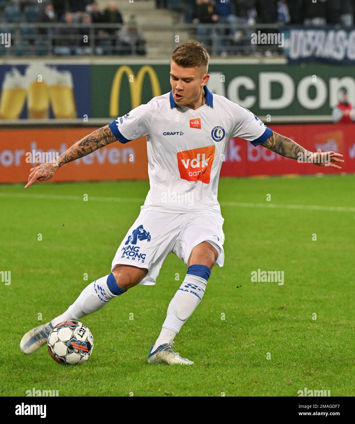 Marcinelle, Belgique. 19th janvier 2023. Kamil Piatkowski (4) de Gent photographié lors d'un match de football féminin entre Sporting Charleroi et Oud Heverlee Leuven le 17 ème jour de match de la saison 2022 - 2023 de la Super League belge Lotto Womens , jeudi 19 janvier 2023 à Marcinelle , BELGIQUE . PHOTO SPORTPIX | Dirk Vuylsteke Credit: David Catry/Alay Live News Banque D'Images