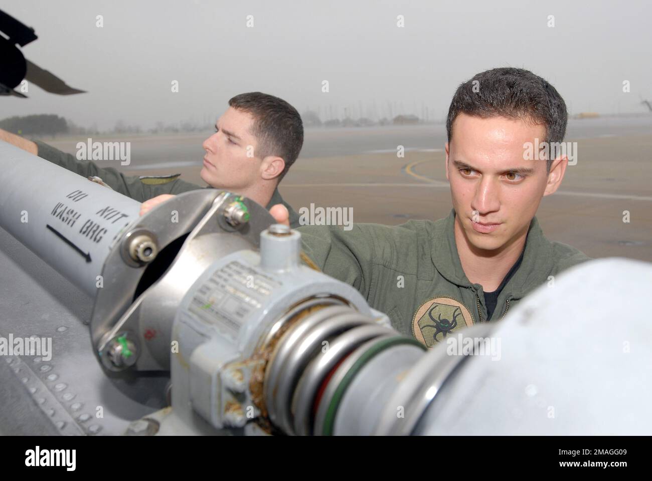 061108-N-5459S-008. Base: N.-É. Norfolk État: Virginie (va) pays: États-Unis d'Amérique (USA) Banque D'Images