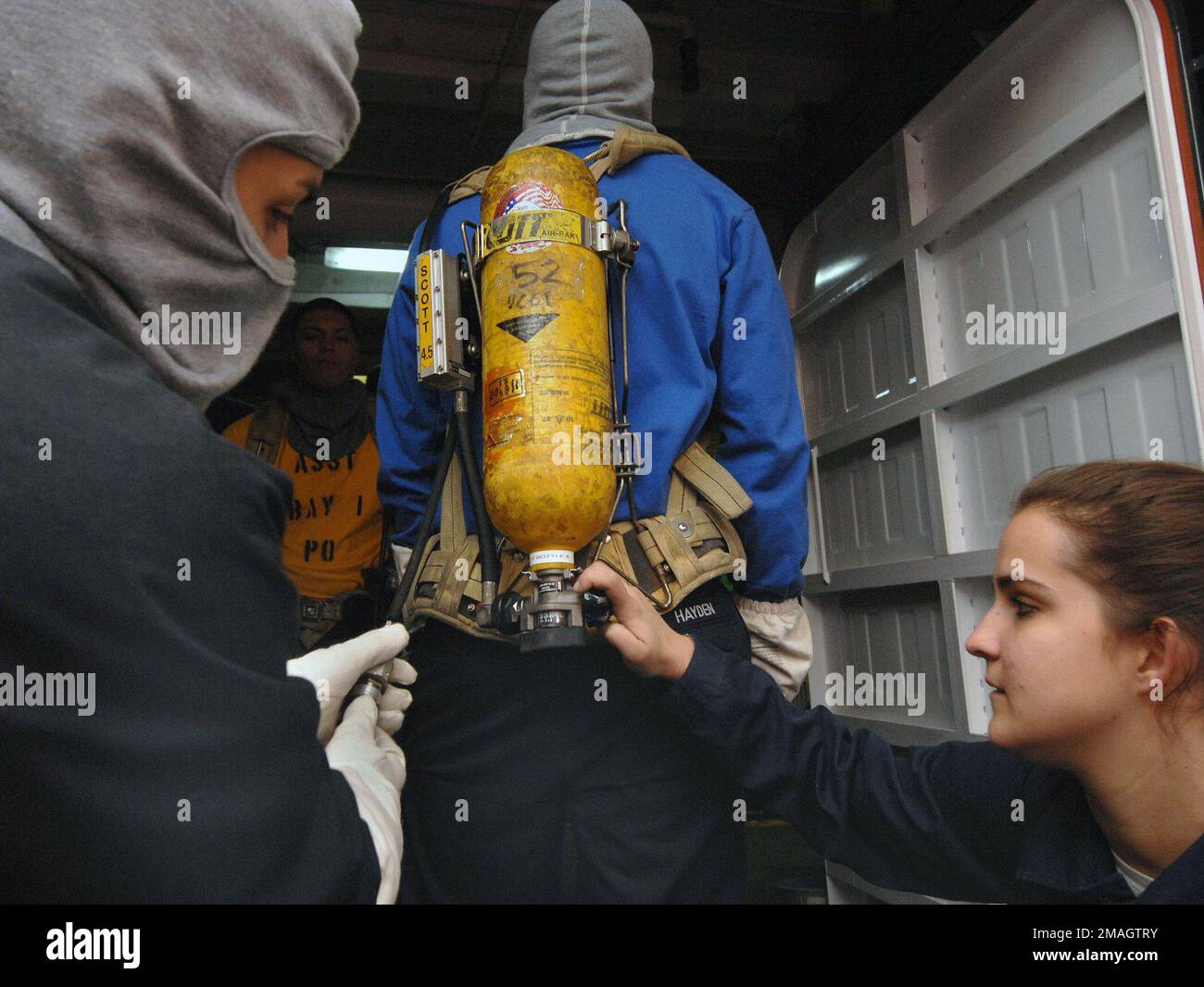 070117-N-8923M-067. Base : USS Harry S. Truman (CVN 75) pays : Océan Atlantique (AOC) Banque D'Images