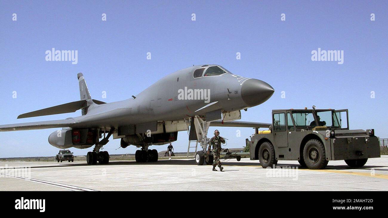 010518-F-1540F-002. Base: Le tube Air base 125 État: Istres pays: France (FRA) scène Major Command montré: USAFE Banque D'Images