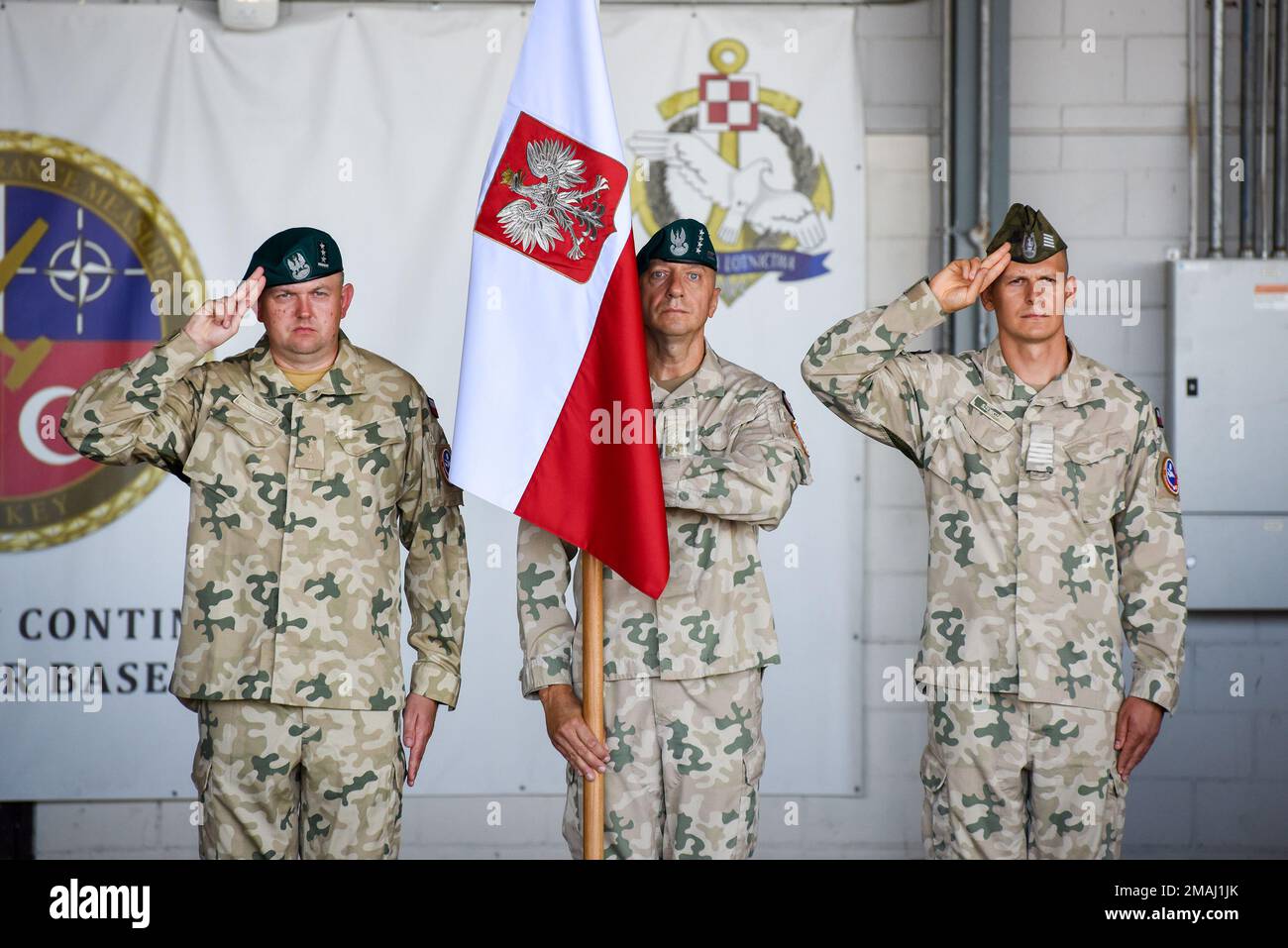 Les membres du contingent militaire polonais participent à une ...