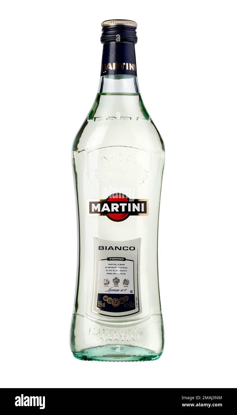 CHISINAU, MOLDAVIE - 25 décembre 2015 : Martini un célèbre vermouth italien est la quatrième marque alcoolique la plus puissante au monde produite à Turin par Ma Banque D'Images