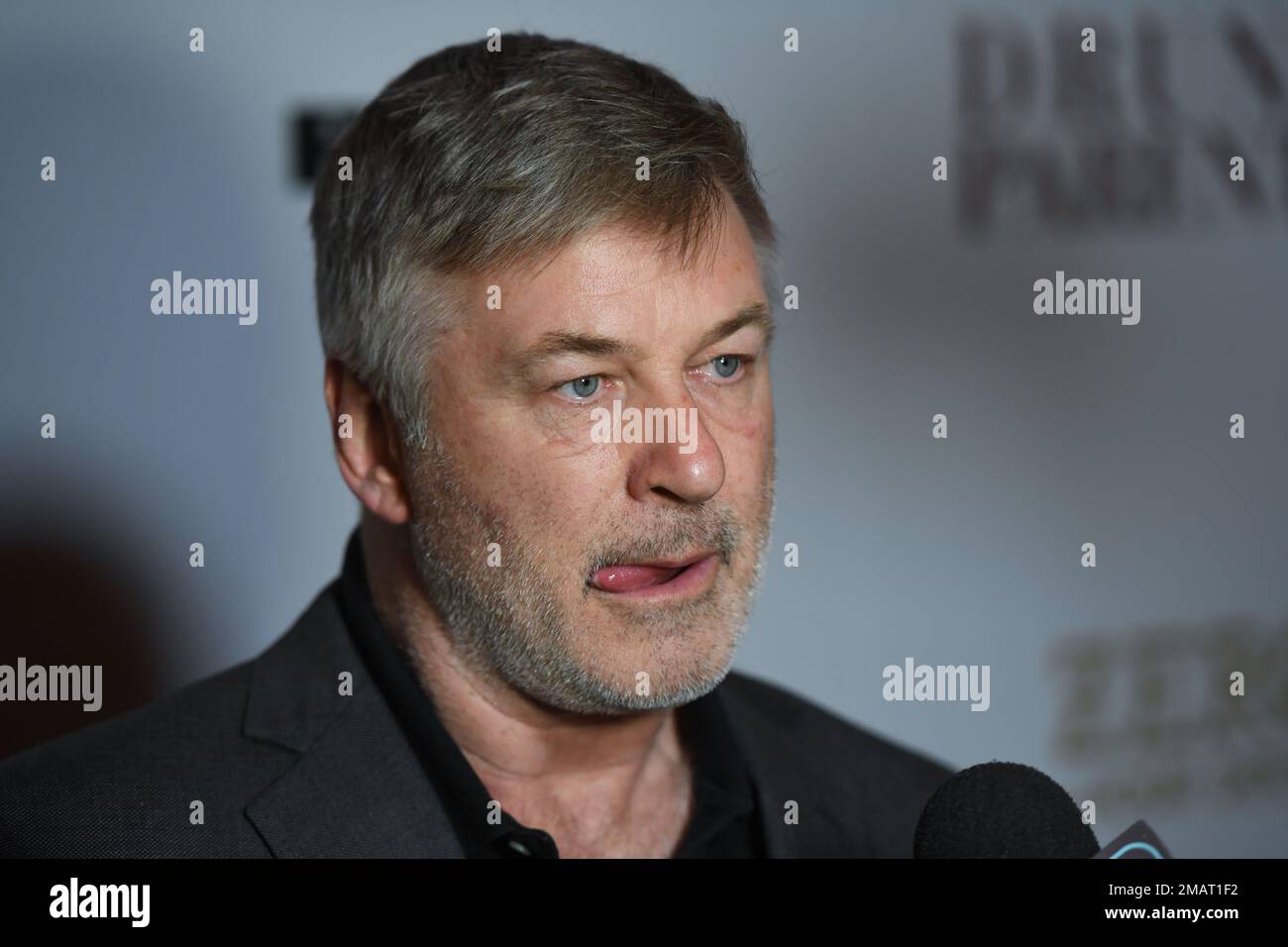 Alec Baldwin participe à la première « Drunk parents » de New York au Roxy Hotel on 04 mars 2019 à New York. Banque D'Images