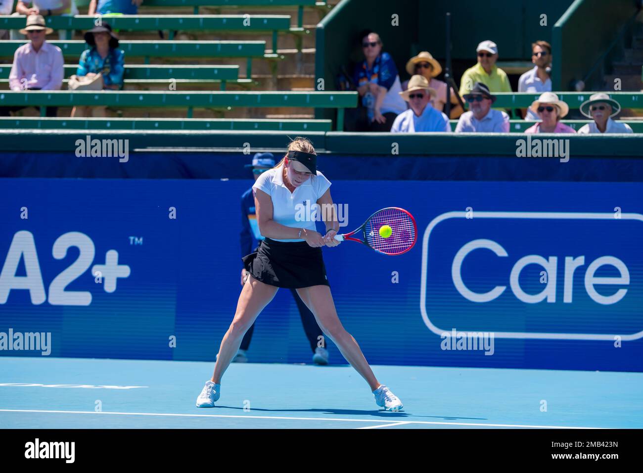 Donna Vekic de Croatie en action pendant le jour 2 du tournoi de tennis classique de Kooyong dernier match contre Kimberly Birrell de l'Australie au club de tennis de Kooyong Lawn. Vekic a gagné en trois séries 2:6, 6:2, 10:8. Banque D'Images