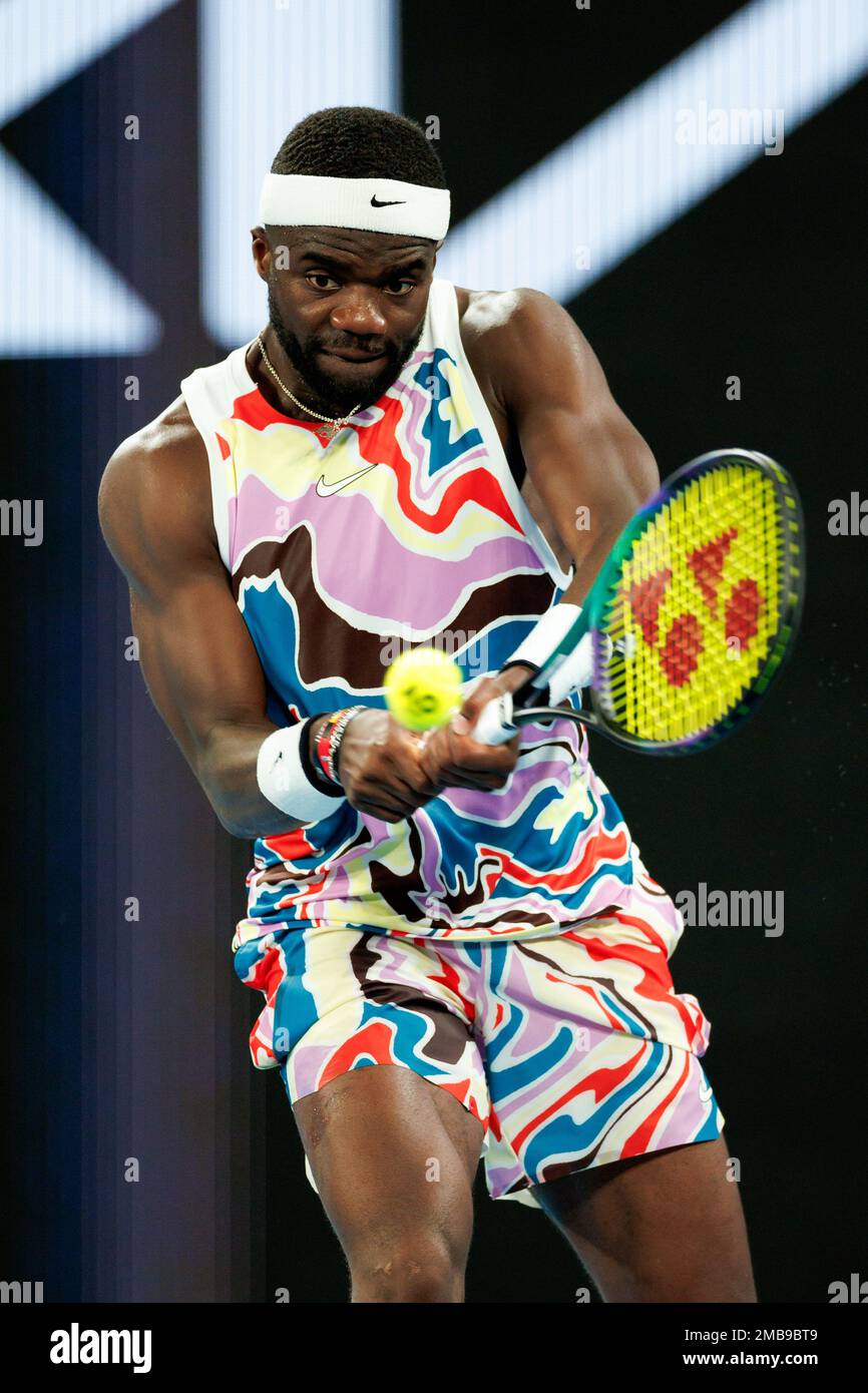 Melbourne Park 20/1/2023. Frances TIAFOE (Etats-Unis) en action contre Karen KHACHANOV (RUS) à l'Open d'Australie de 2023. Corleve/Alay Live News Banque D'Images