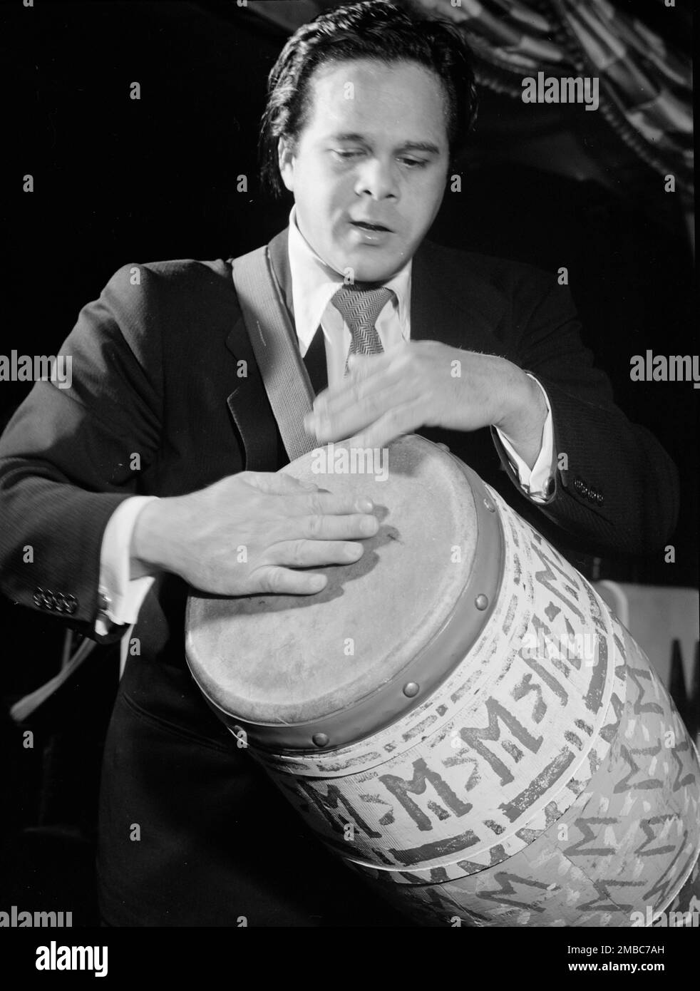 Portrait de Miquelito Valdez, New York, N.Y., 1946. Banque D'Images