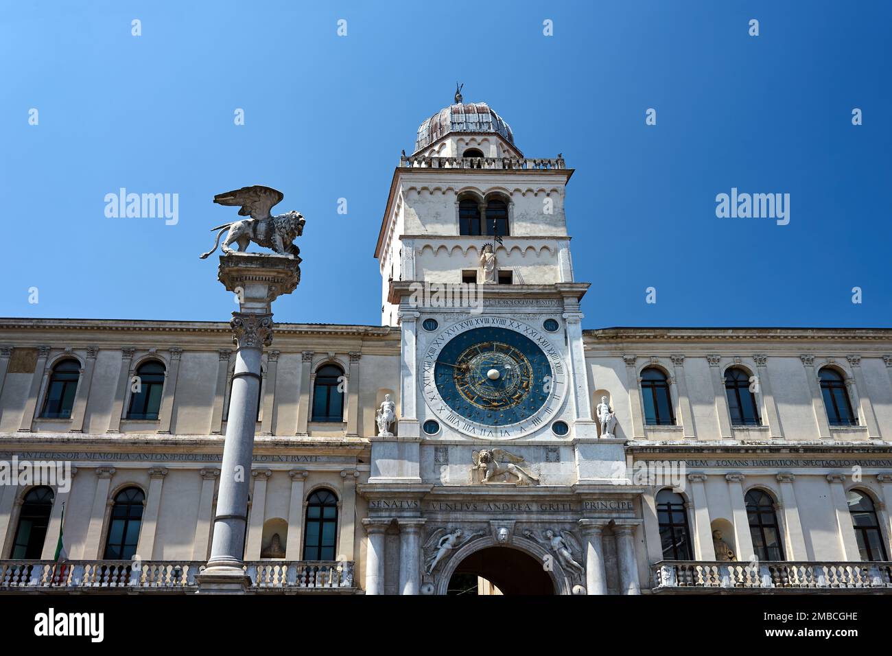 Tour historique de l'horloge à Plazza dei Signori dans la ville de Padoue, Italie Banque D'Images