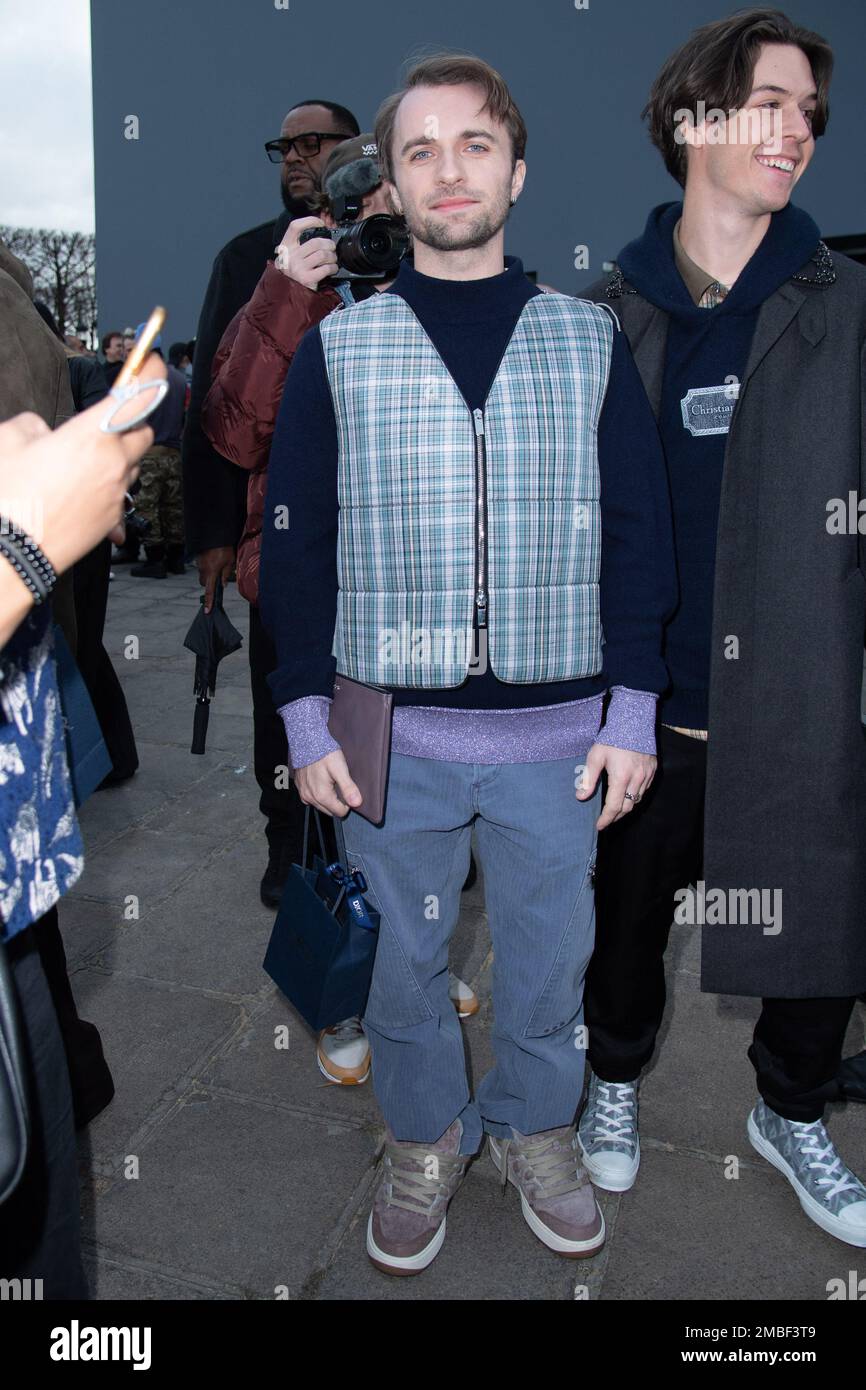 Squeezie participe au salon Dior Homme automnehiver 20232024 dans le