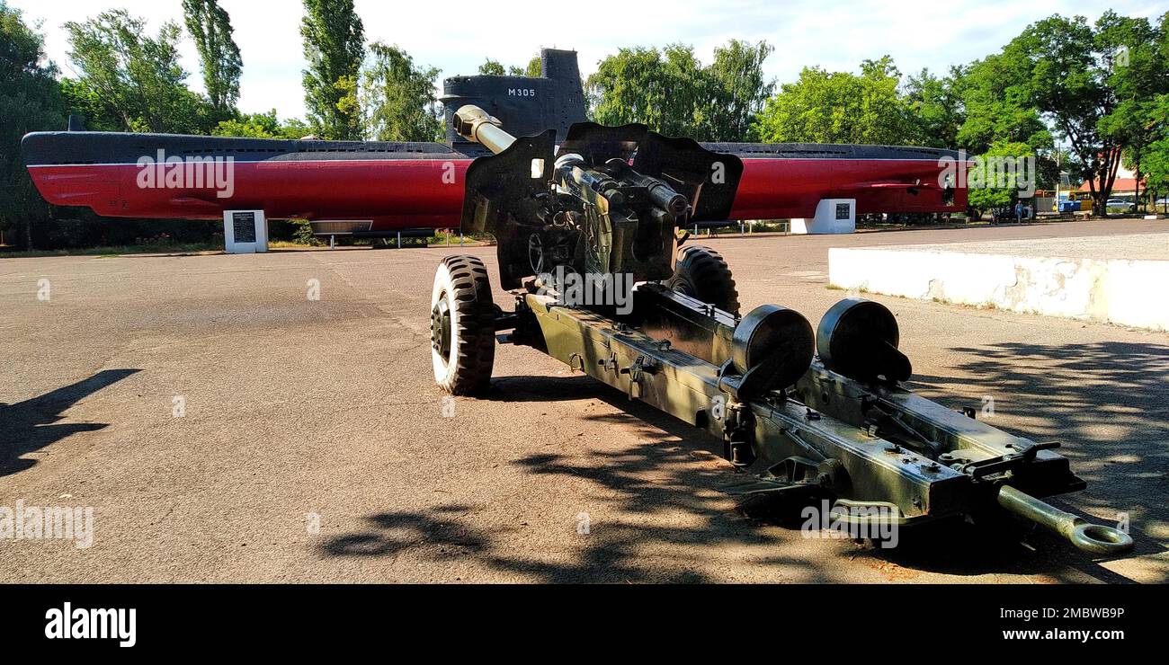 ODESSA, UKRAINE - 24 JUIN 2019 : il s'agit d'un équipement militaire des temps de la Seconde Guerre mondiale exposé au mémorial de la défense héroïque d'Odessa. Banque D'Images