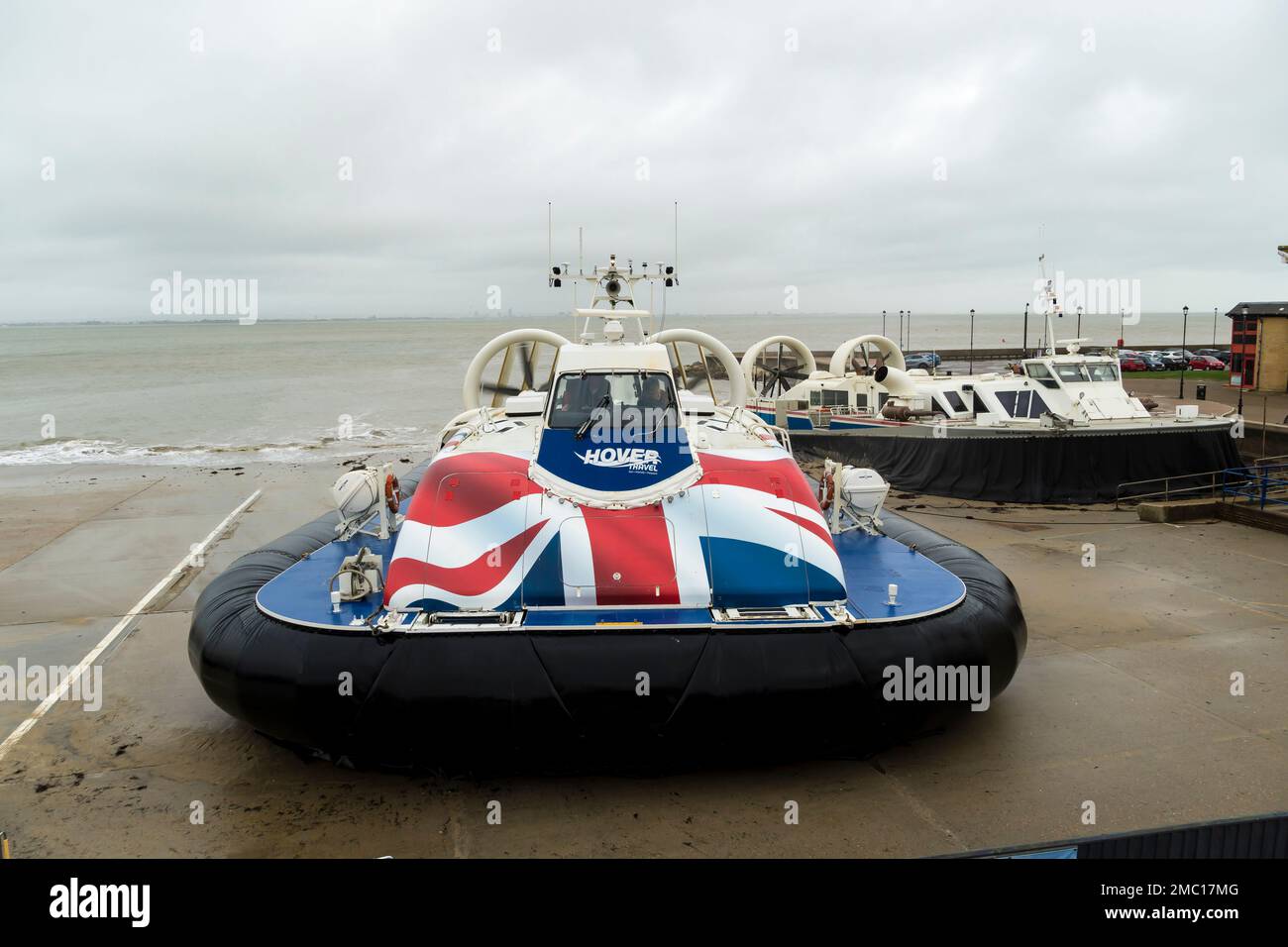 Island Flyer Craft installé sur le quai de stationnement Ryde Isle of