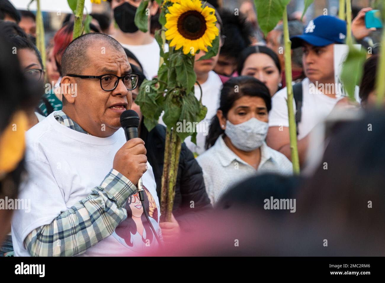 20 janvier 2023, Mexico, Mexique: Les parents de Yaretzi protestent pour exiger ce vendredi l'arrêt de la présence de la Garde nationale dans le métro, considérant qu'elle ne représente pas une mesure préventive réelle pour éviter d'autres accidents après la mort de Yaretzi, Un jeune étudiant de l'Université autonome du Mexique dans un accident sur la ligne 3 du Metro. Sur 20 janvier 2023 à Mexico, Mexique. (Photo par Amaresh V. Narro/ Eyepix Group) Credit: EYEPIX Group/Alay Live News Banque D'Images