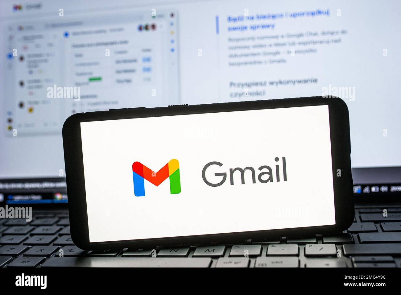 Sur cette photo, un logo Google Gmail s'affiche sur un smartphone. (Photo de Mateusz Slodkowski / SOPA Images / Sipa USA) Banque D'Images