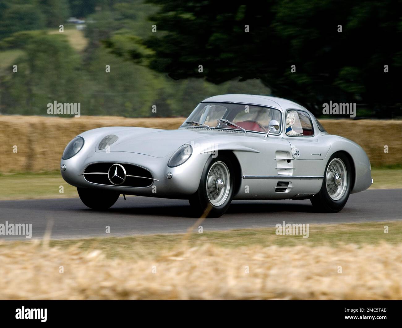 Mercedes 300 SLR Uhlenhaut coupé au Goodwood Festival of Speed 2010 Banque D'Images