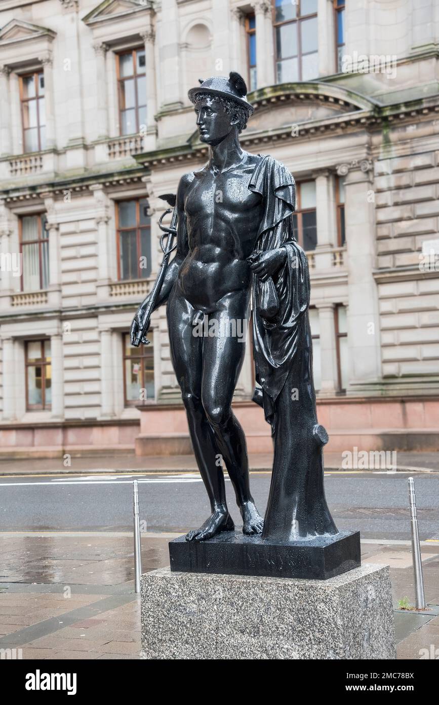 Statue en bronze « dercurial » de Mercury, le messager ailé, Glasgow, Écosse Banque D'Images