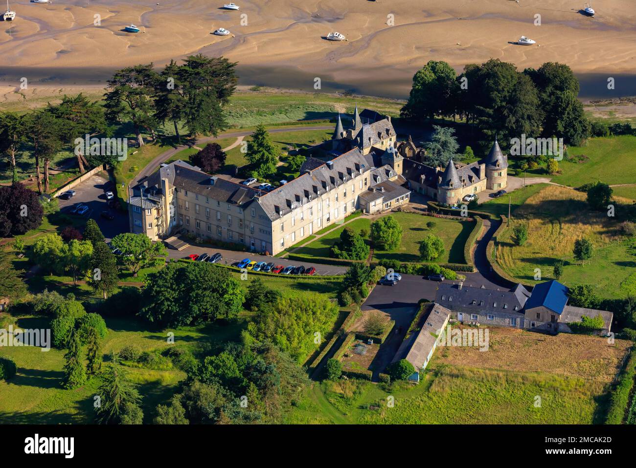 France. Bretagne. Finistère (29) vue aérienne de la baie de Locquirec Banque D'Images