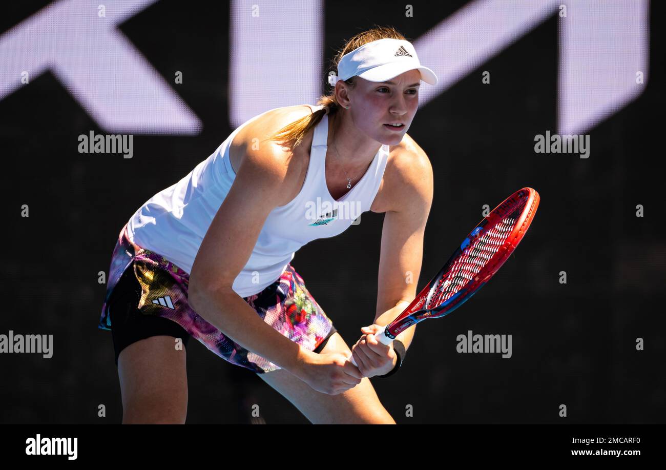 Elena Rybakina, du Kazakhstan, en action contre Danielle Collins, des États-Unis, lors de la troisième manche de l'Open d'Australie, tournoi de tennis Grand Chelem 2023 sur 20 janvier 2023 à Melbourne, Australie - photo : Rob Prange/DPPI/LiveMedia Banque D'Images