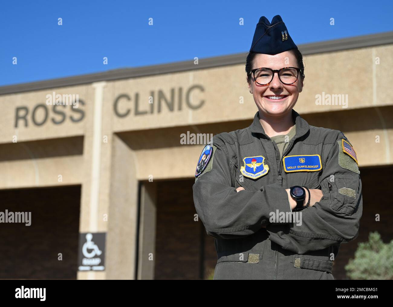 ÉTATS-UNIS Le capitaine de la Force aérienne Molly Dunkelberger ...