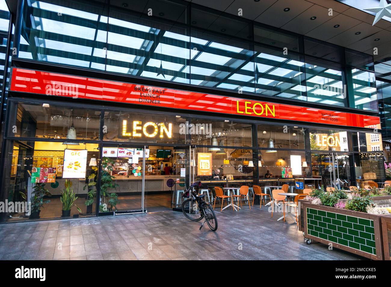 Leon fast-food au marché de Spitalfields, Londres, Royaume-Uni Banque D'Images