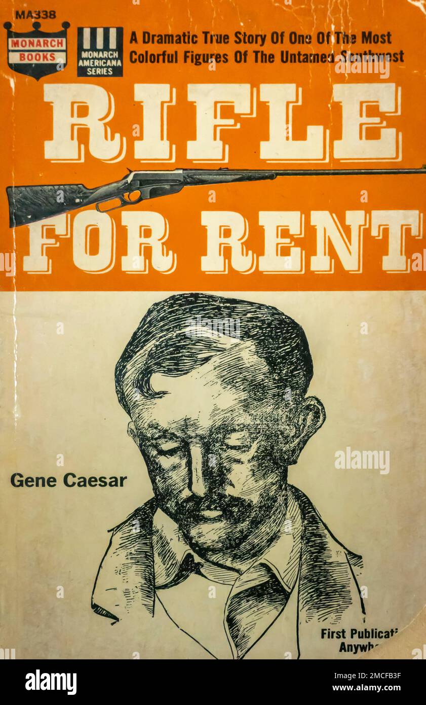 Fusil à louer : Un livre Monarch Americana de Gene Caesar 1963 Banque D'Images