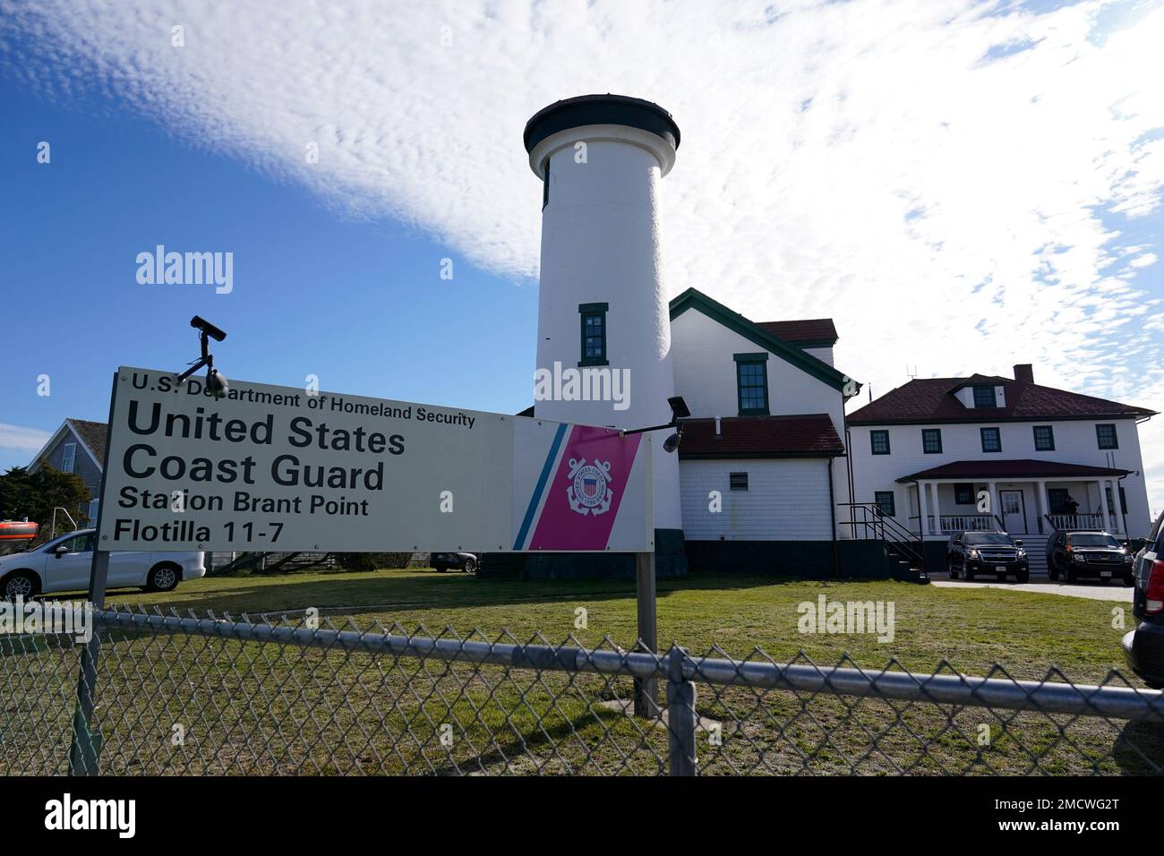 A sign is displayed at the United States Coast Guard Station Brant Point in Nantucket, Mass., Thursday, Nov. 25, 2021. (AP Photo/Carolyn Kaster) Banque D'Images