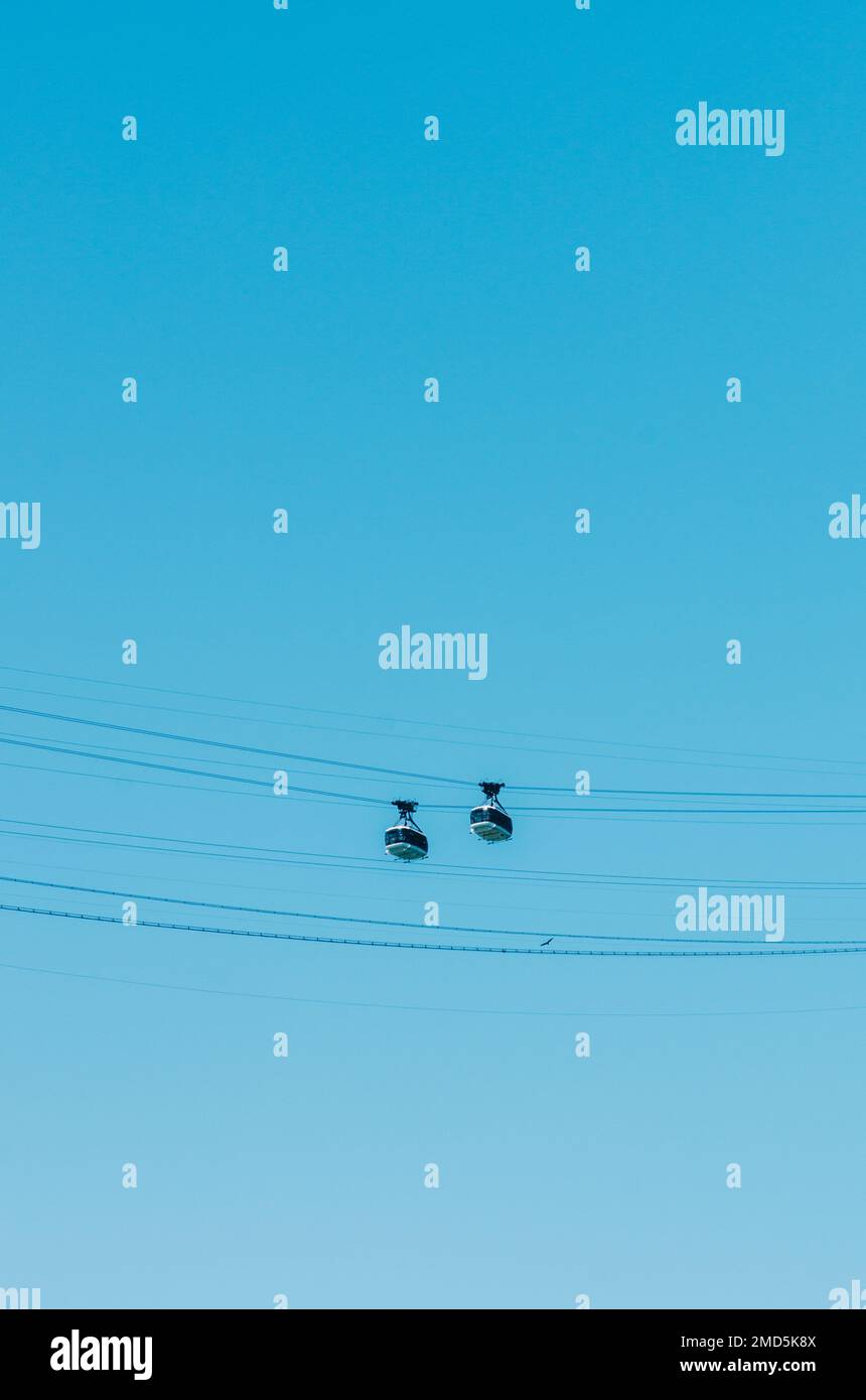 Téléphériques au mont du pain de sucre à Rio de Janeiro, au Brésil Banque D'Images