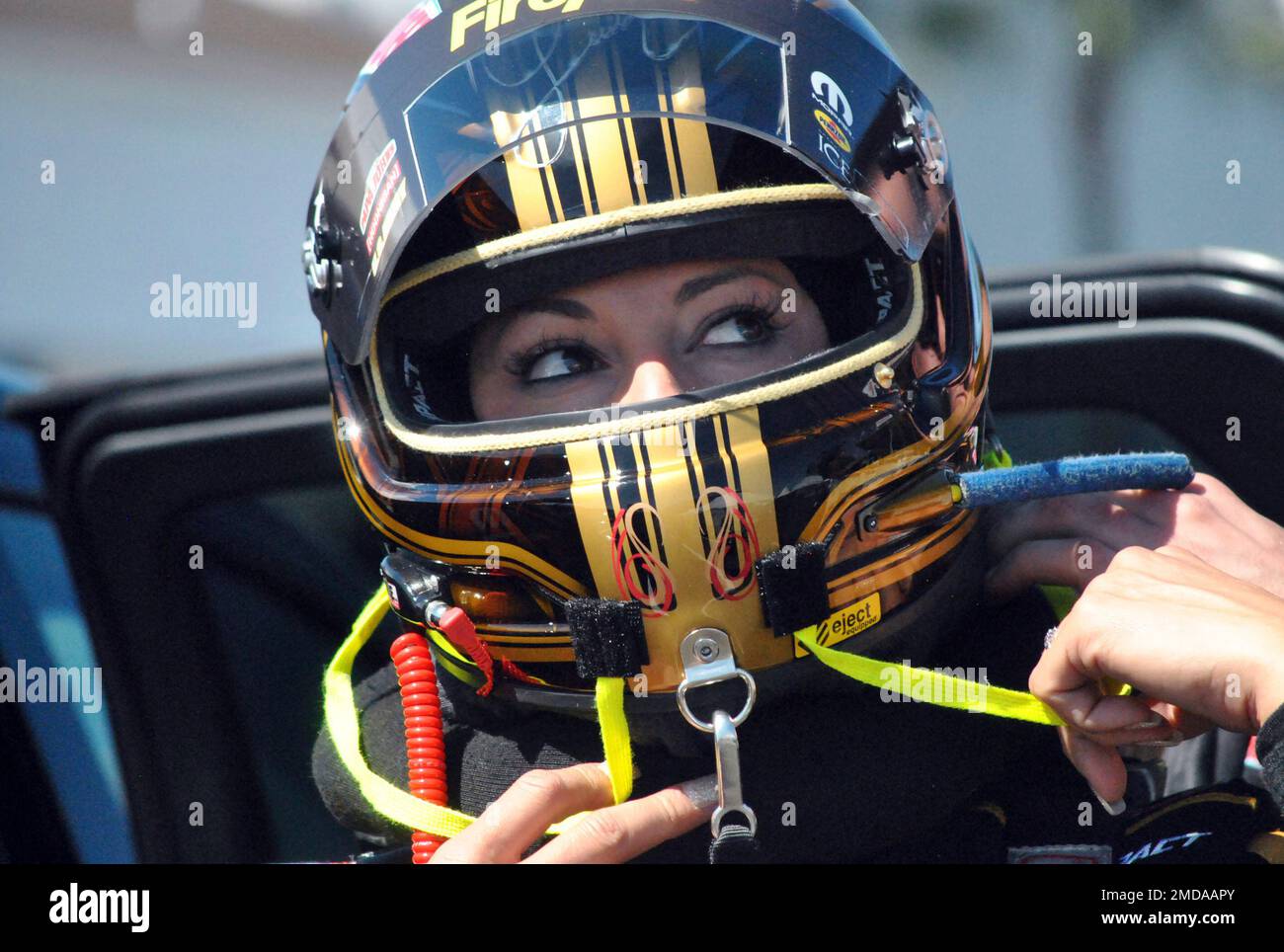 Nhra helmet deals
