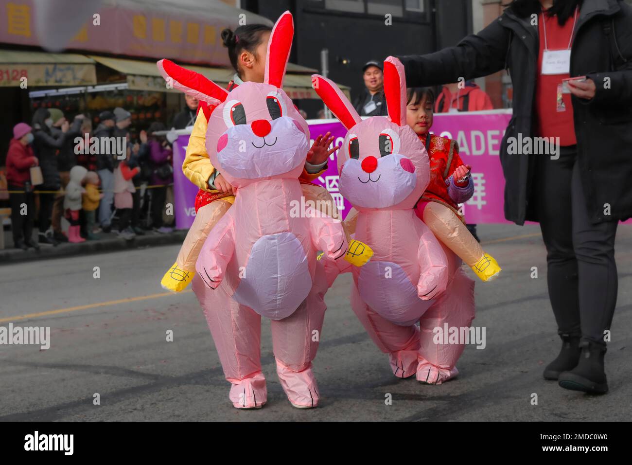 Année du lapin, parade du nouvel an lunaire chinois, Chinatown, Vancouver, Colombie-Britannique, Canada Banque D'Images