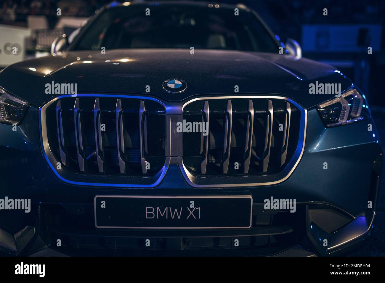 Logo BMW M dans la voiture de dernière génération. Banque D'Images