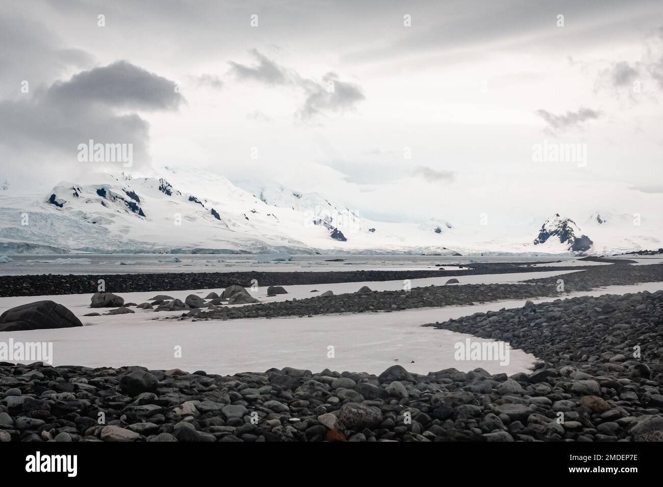 L'évolution des modèles météorologiques dans la région de l'Antarctique provoque de grandes variations des rythmes saisonniers établis et des changements dans l'environnement physique Banque D'Images