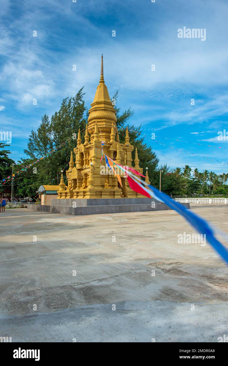 Temple Wat Phra Chedi Laem SO, côte sud, île de Ko Samui, Thaïlande Banque D'Images
