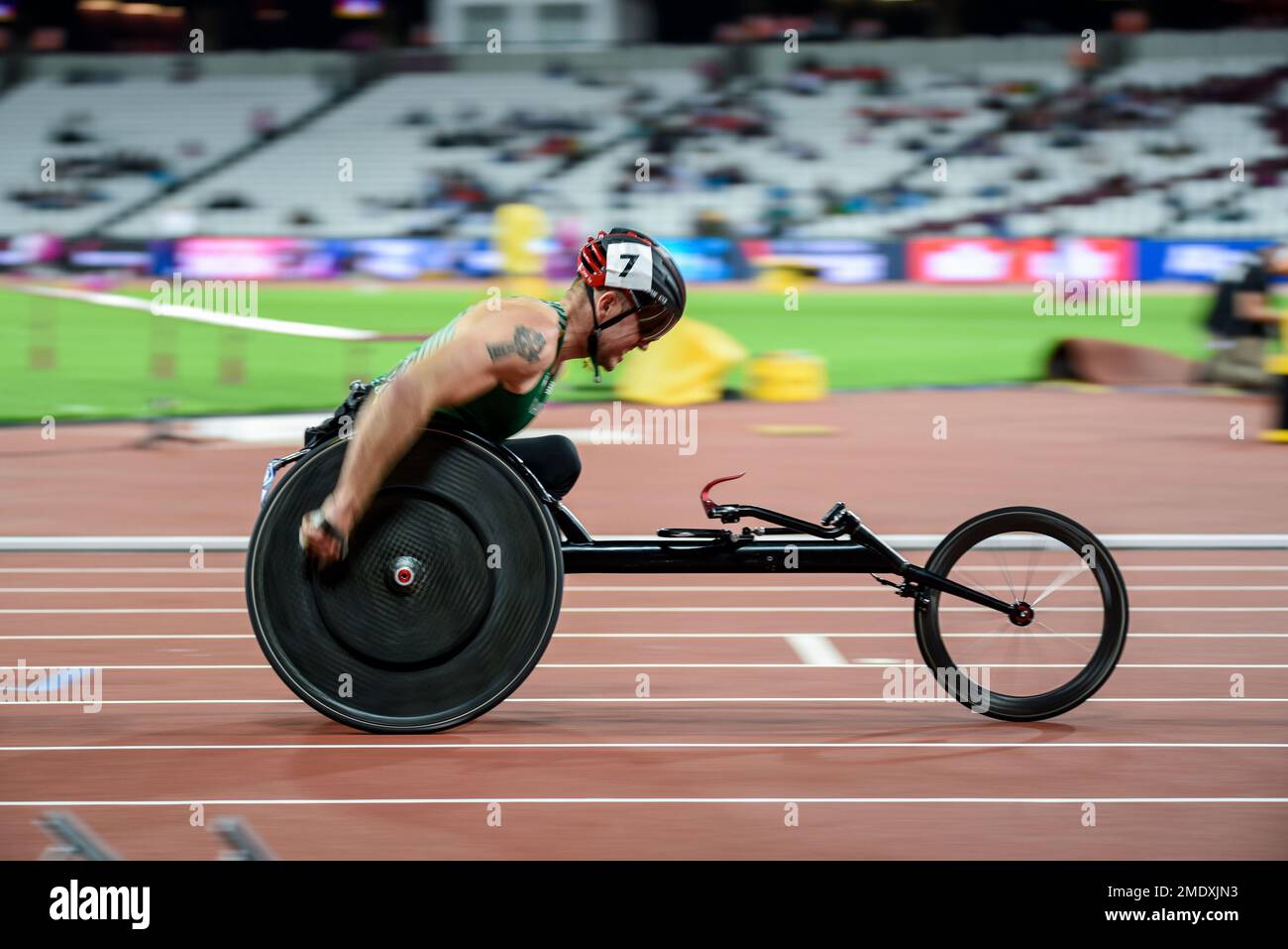 Patrick Monahan en compétition en fauteuil roulant aux Championnats du monde d'athlétisme Para 2017 au Stade Olympique, Londres, Royaume-Uni. T53 800m course Banque D'Images