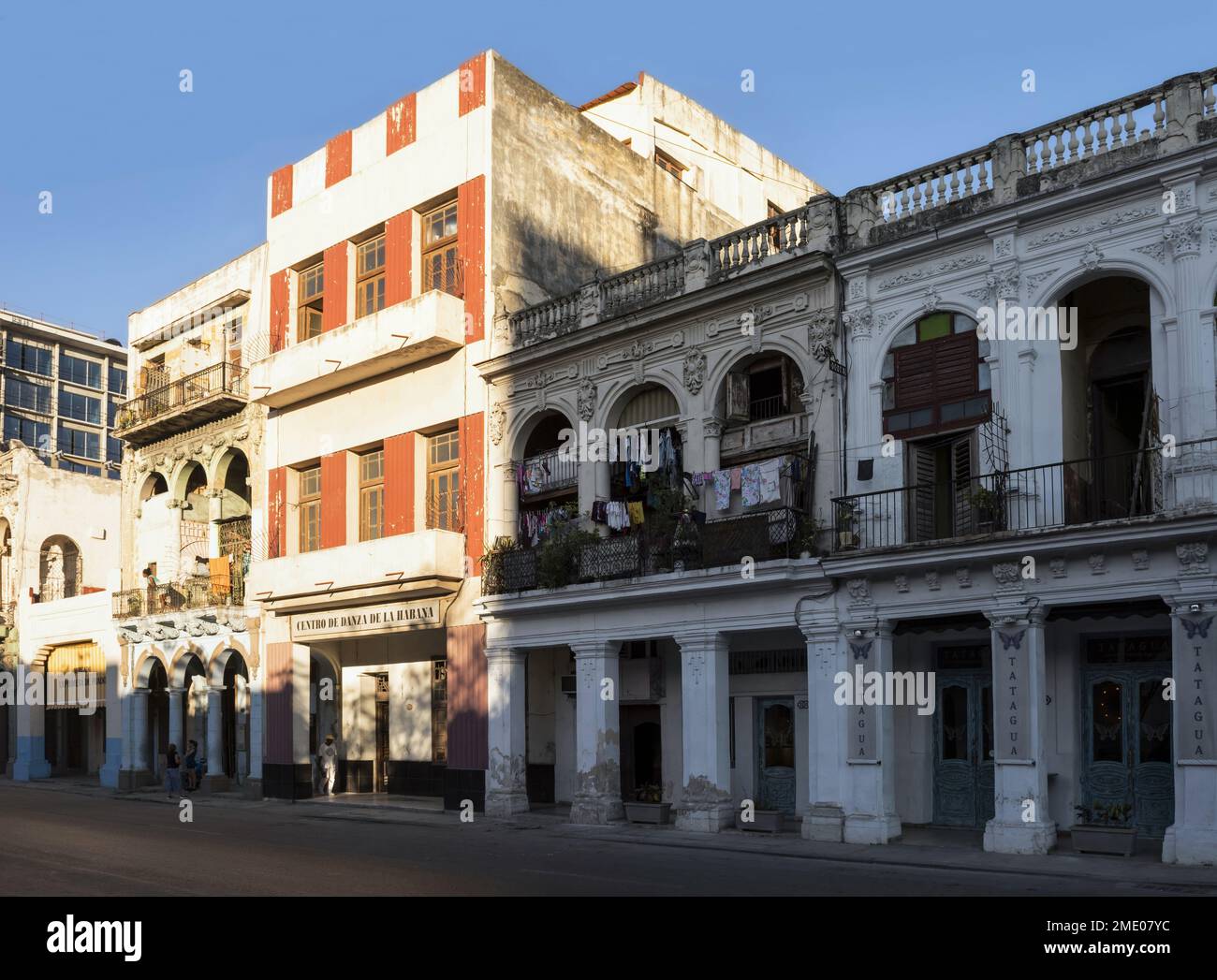 Centre de danse sur la promenade Malecon à la Havane Banque D'Images