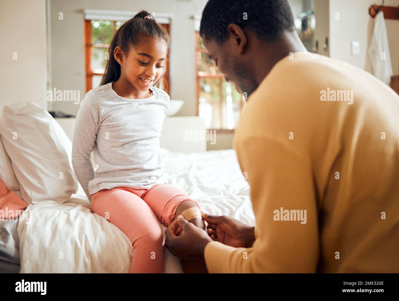 Blessure enfant genou Banque de photographies et d’images à haute