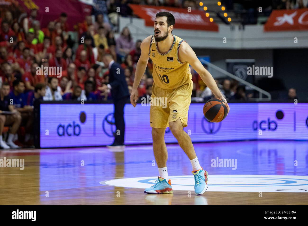 NIKOLA KALINIC rebondit le ballon pendant le match, UCAM Murcia CB contre BARÇA, ACB, Endesa basketball League, Basketball First Division, Regular League, Banque D'Images