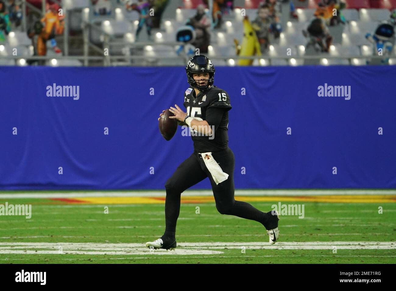 Joe Burrow, le quarter back de l'État de l'Iowa, en action. Banque D'Images