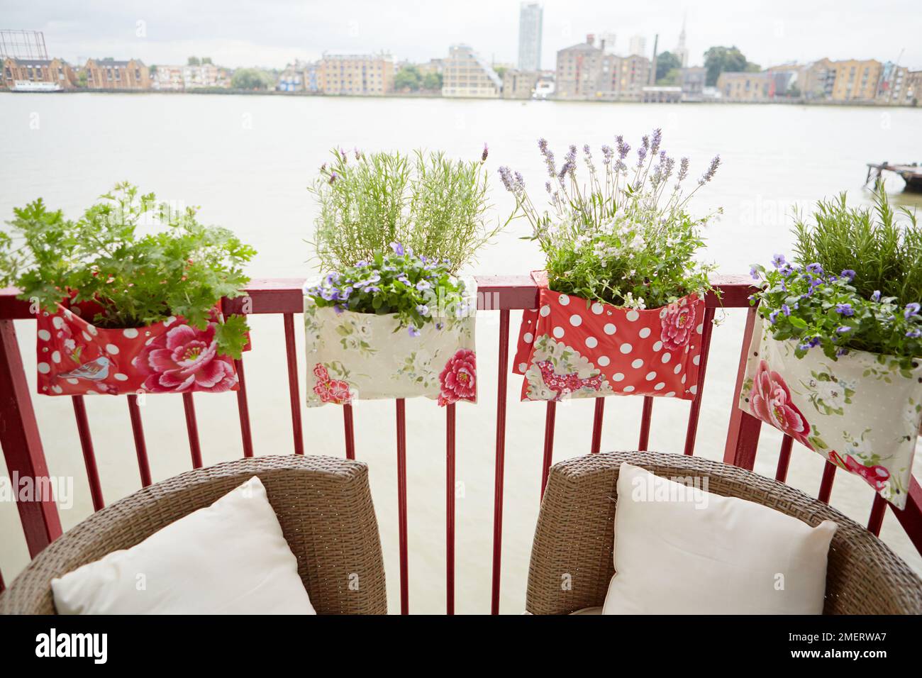 Jardinières de style sac à selle Banque D'Images