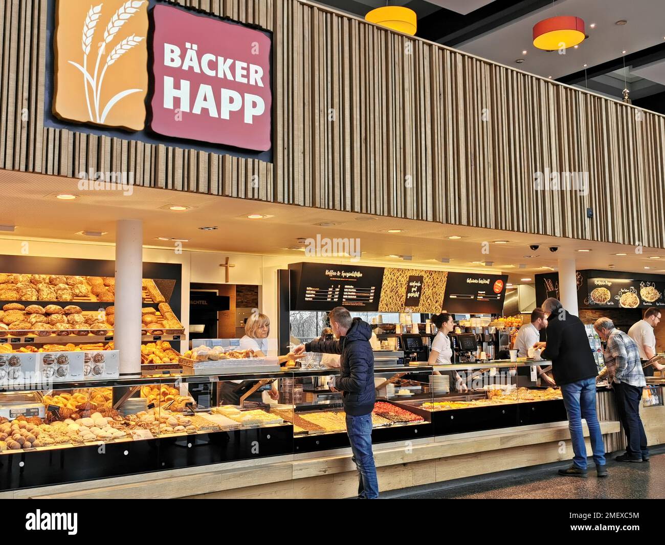 Bäckerfiliale der Bäckerei Happ GmbH & Co KG aus Neuhof BEI Fulda, im Klinikum  Fulda, Hessen, Deutschland (nur redaktionelle Verwendung, kein Model R  Photo Stock - Alamy