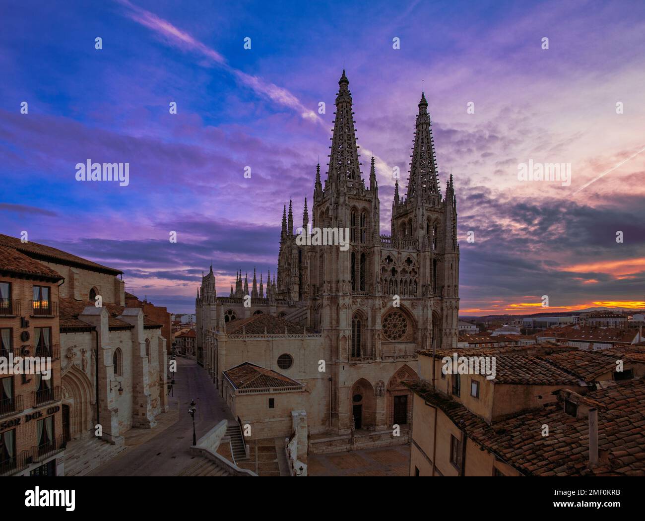 Vue sur la célèbre cathédrale de Burgos, Castilla y Leon, Espagne Banque D'Images