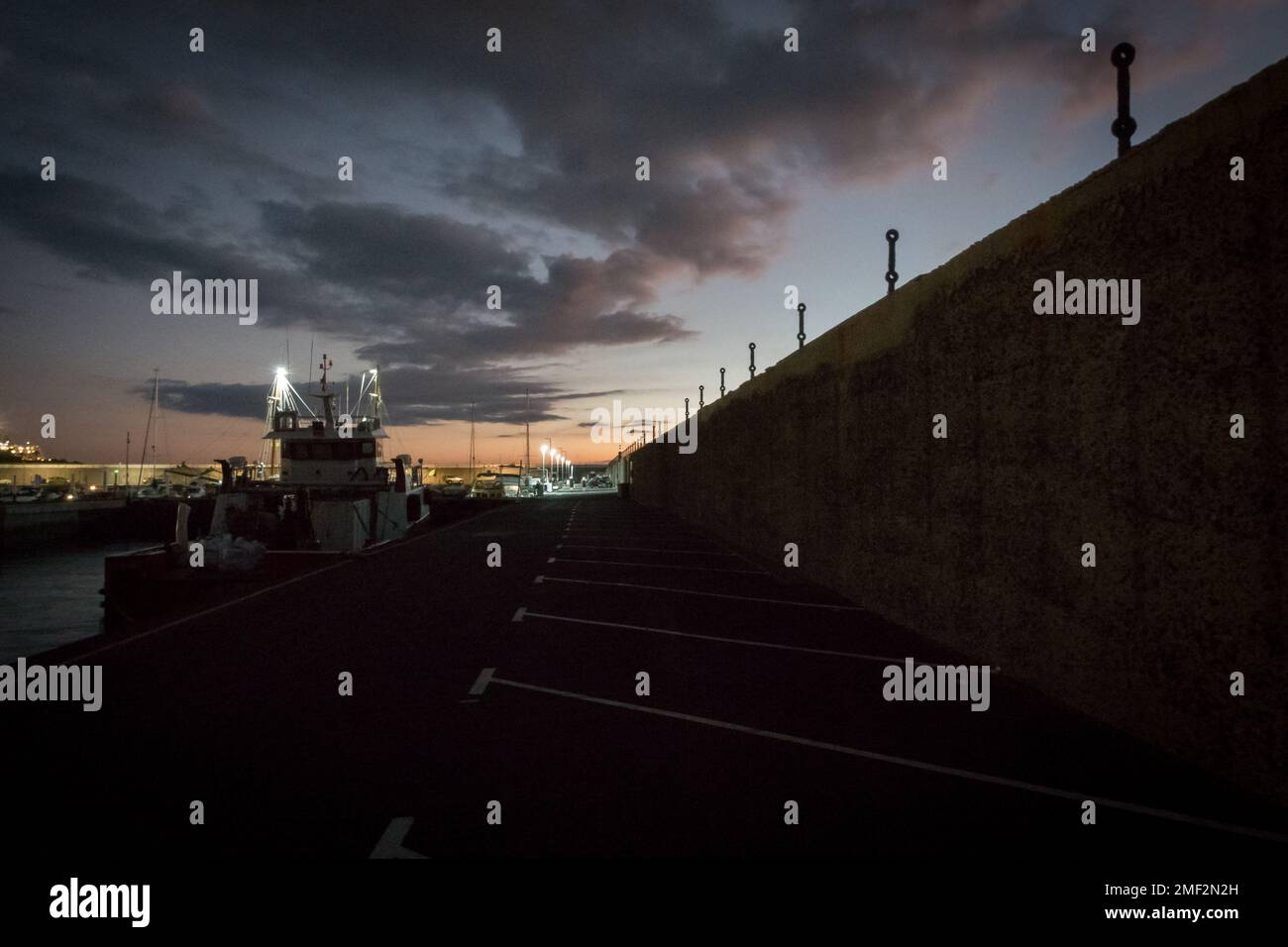 Le port de Los Gigantes, Tenerife, les îles Canaries Banque D'Images