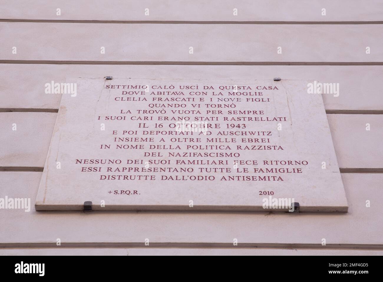 Rome, Italie. 24th janvier 2023. Plaque commémorative à l'intérieur de l'ancien ghetto de Rome (Credit image: © Matteo Nardone/Pacific Press via ZUMA Press Wire) USAGE ÉDITORIAL SEULEMENT! Non destiné À un usage commercial ! Banque D'Images