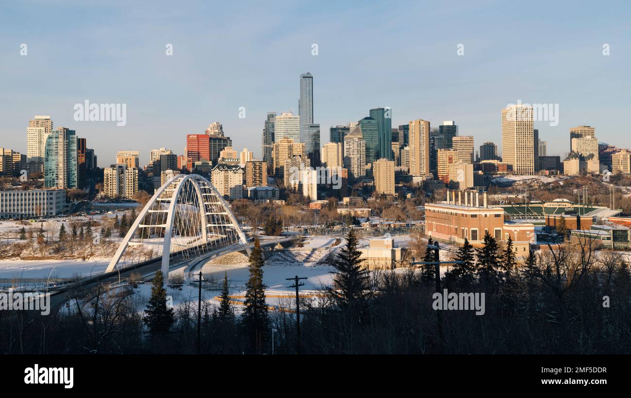 Centre-ville d'Edmonton, Alberta Skyline en hiver Banque D'Images