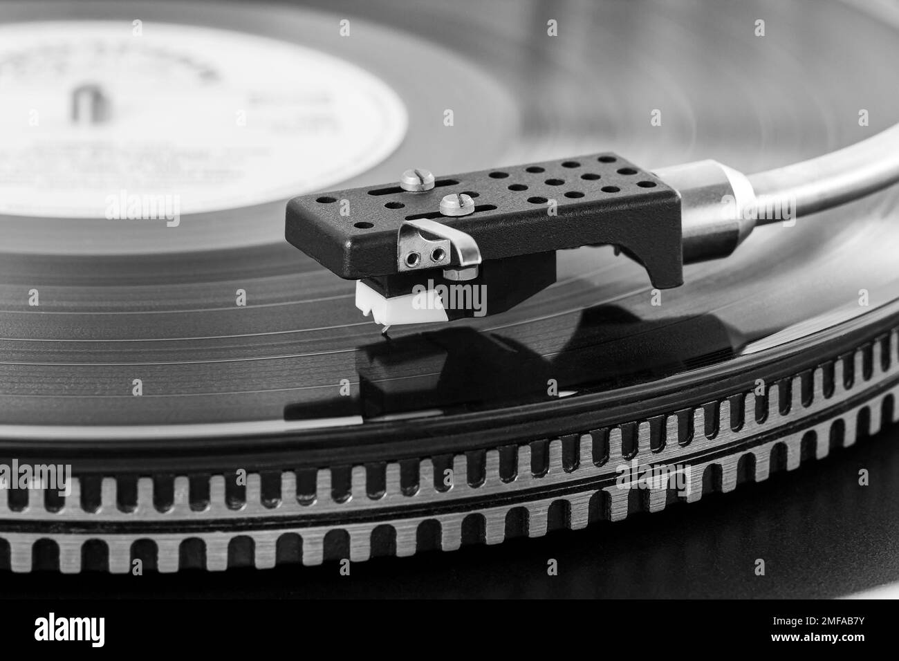 lecteur de disques vinyle vintage. équipement audio rétro. vue de détail. Banque D'Images