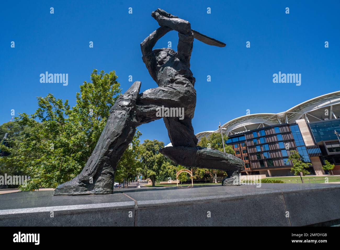 Statue de Sir Donald Bradman à Adelaide Oval Banque D'Images