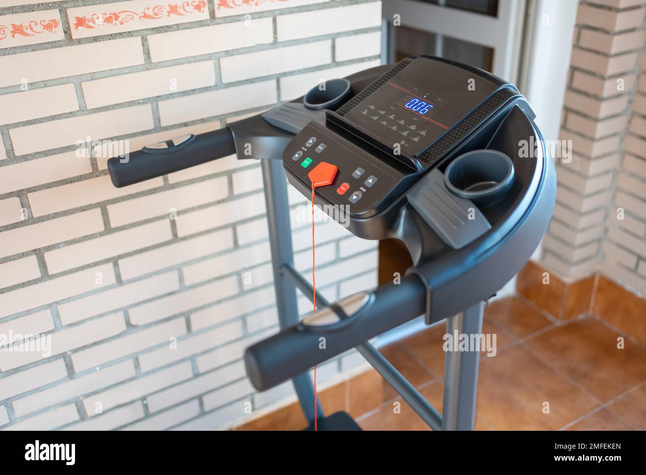 Machine de marche pour faire de la gymnastique à la maison et garder la forme. Banque D'Images