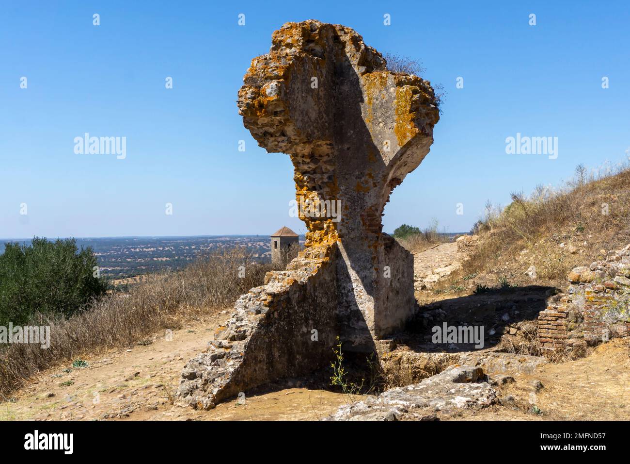 Ruines médiévales du château de Montemor-o-Novo, au Portugal Banque D'Images