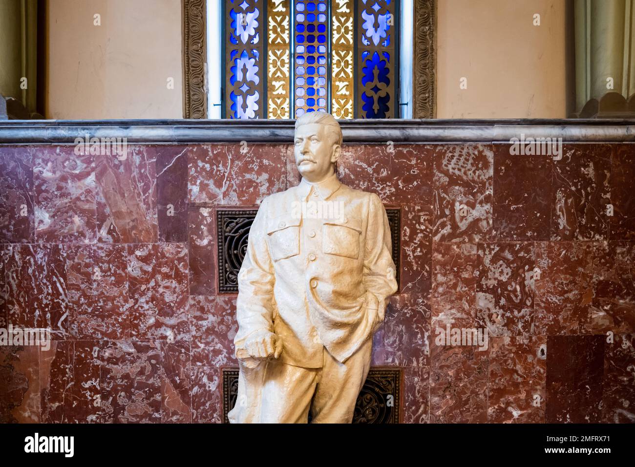 Gori, Géorgie - septembre 2022 : statue de Staline au musée de Staline et son lieu de naissance à Gori, Géorgie. Gori est la ville natale de Joseph Staline. Banque D'Images