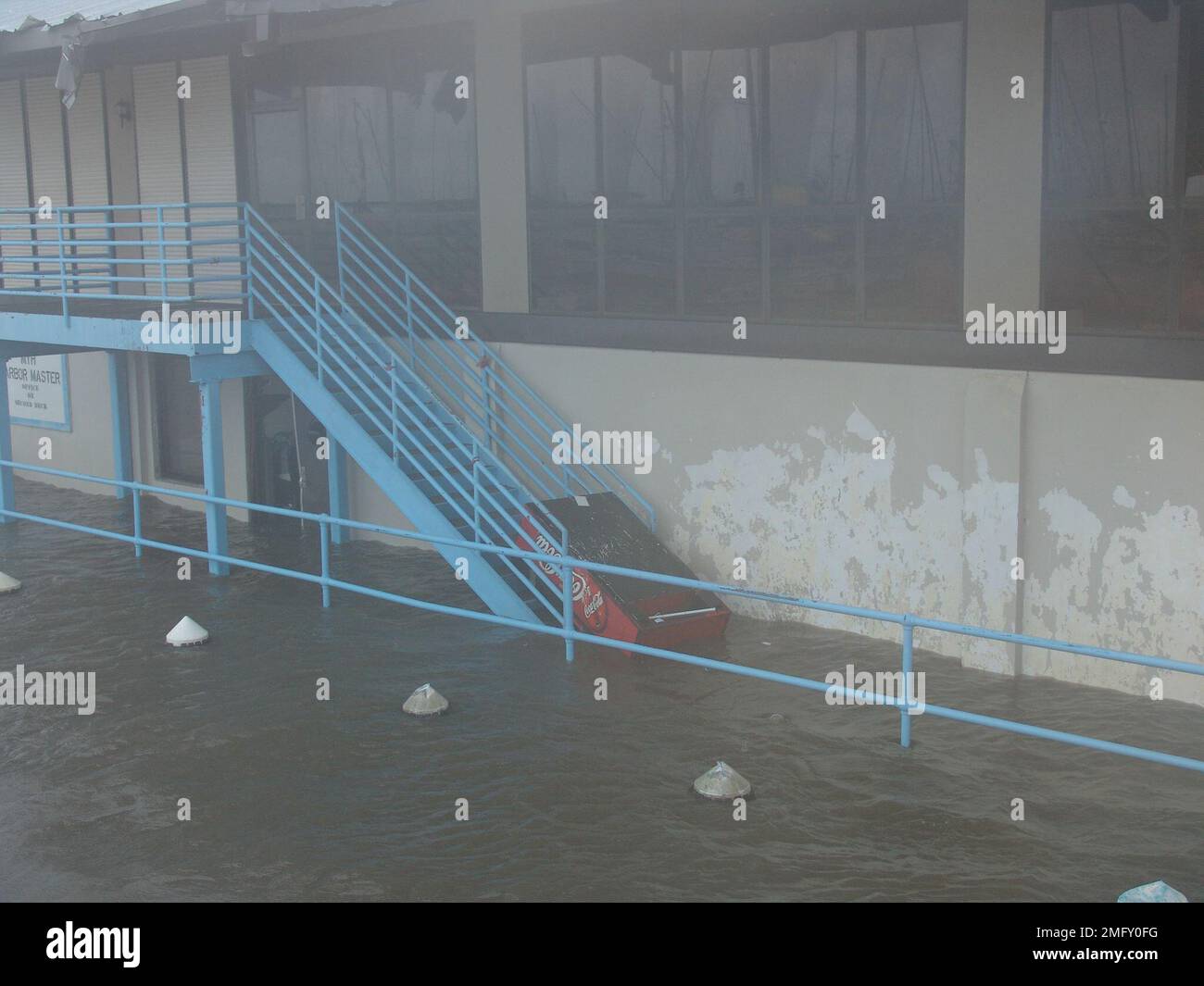 ESU incident Command Post la Nouvelle-Orléans - secteur Katrina - 26-HK-305-72. Ouragan Katrina Banque D'Images